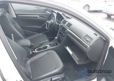 2017 Volkswagen Passat Se из США, поврежденный, VIN 1VWBT7A3XHC015095